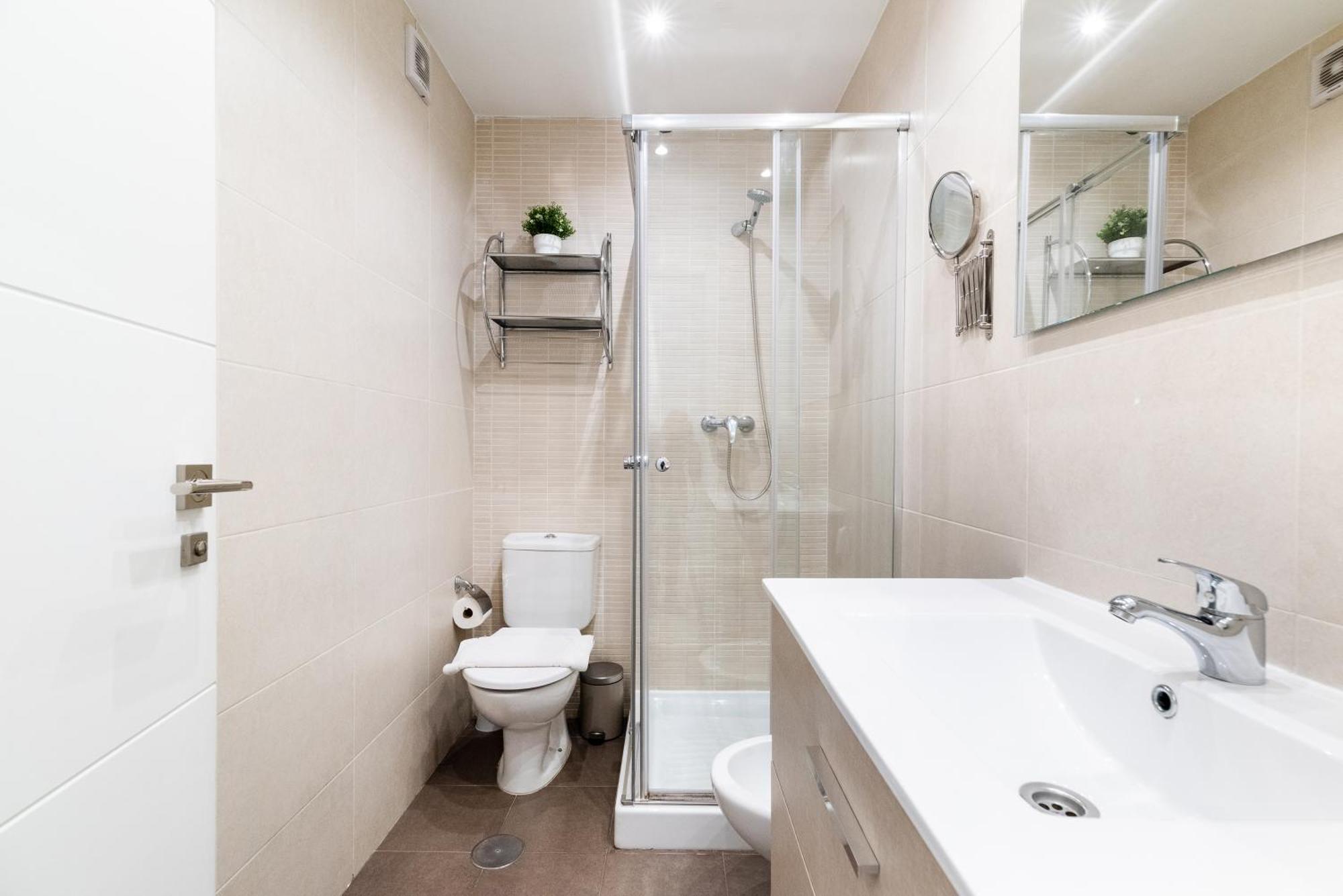 Wekey Homes Granada, Elvira Suites Centro Exterior foto